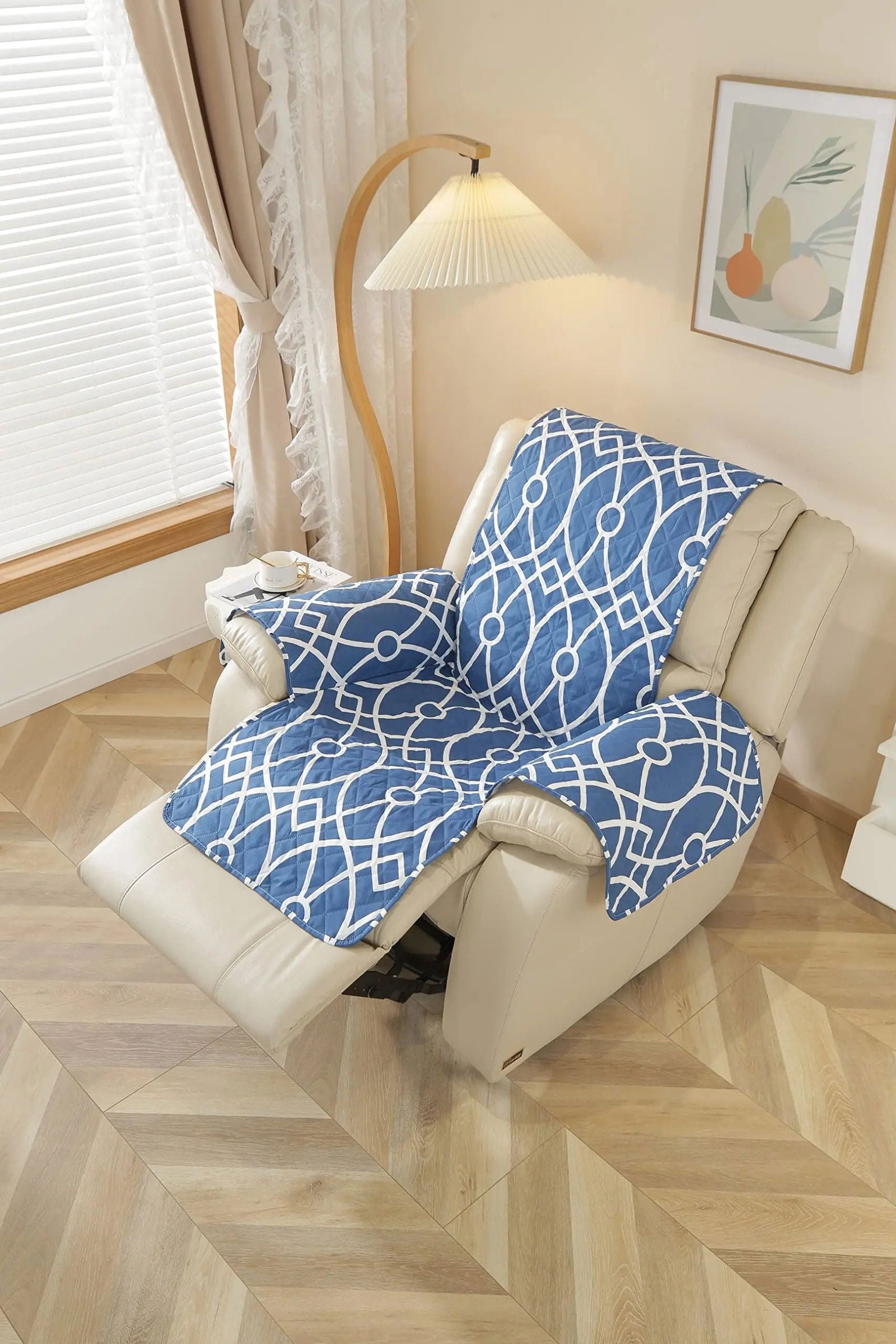 1 Seater Sofa Cover with Elastic Strap (Size A (55 cm), Luck Knot) - Shades of Mom