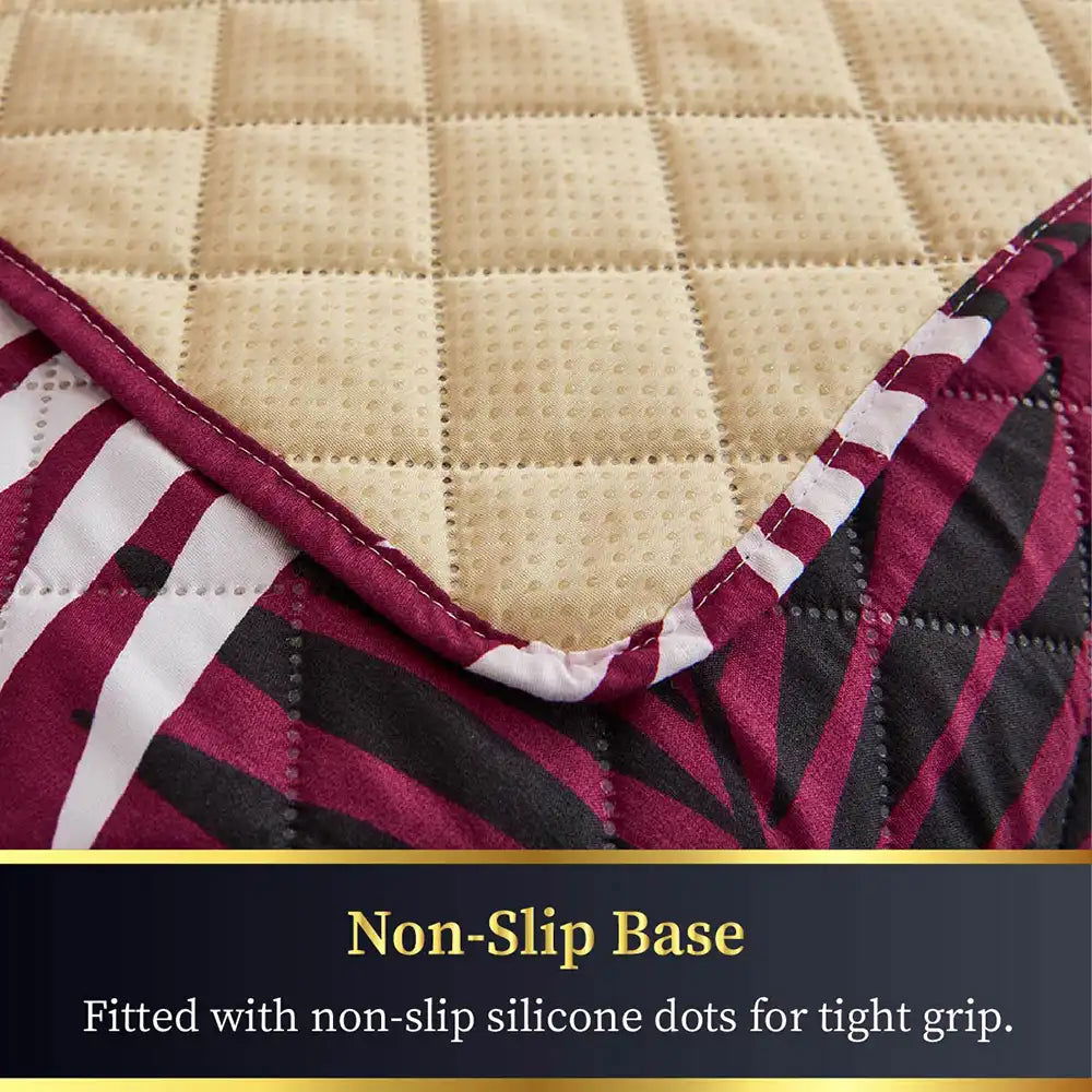 4 Seater Sofa Cover with Elastic Strap (Size D (220 cm), Fierce Leaflets) - Shades of Mom